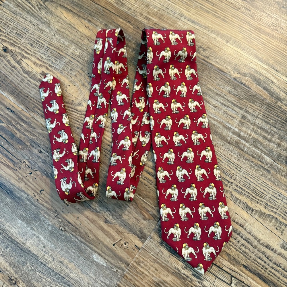 Brooks Brothers Makers SILK Tie Men Burgundy Lion Football Helmet 57x3.5